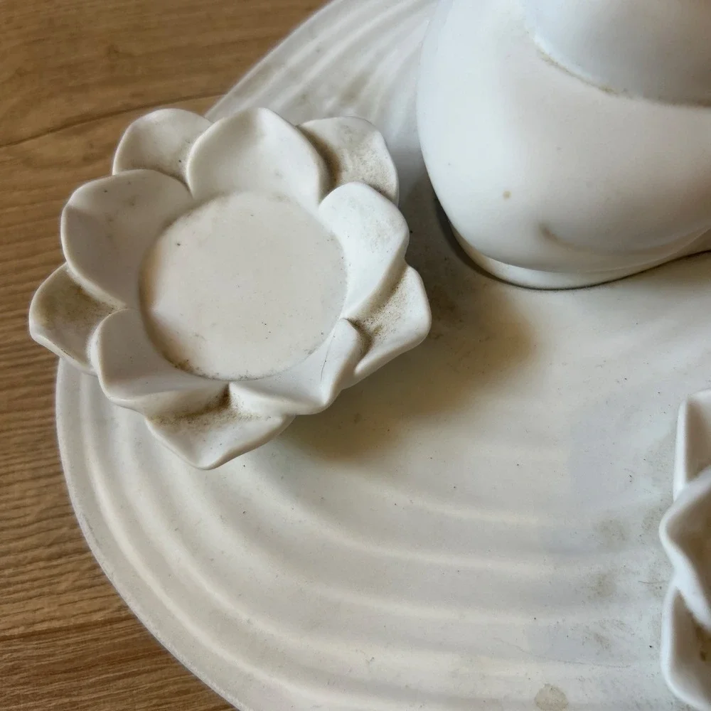 PartyLite White Bisque Porcelain Buddha Garden Lotus Votive Candle Holder P91104